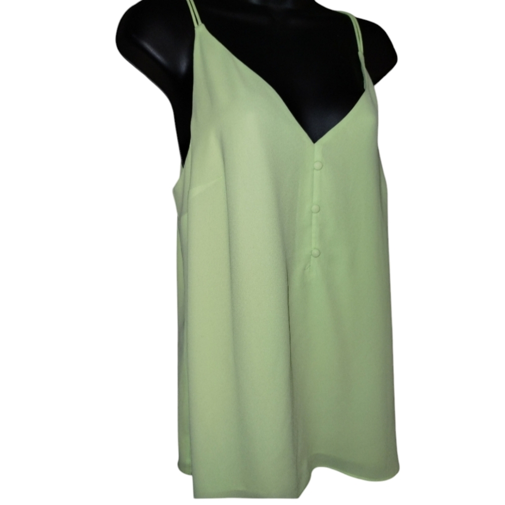 Lilly Pulitzer pale green tank,button accents adjustable straps size L